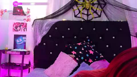 Lizz online show from 10/24/25, 09:55