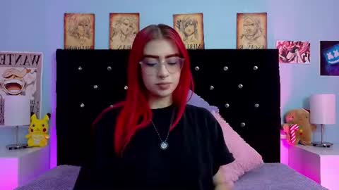 Snapshot of lizz_bela1 chatting on 07/14/26, 12:02 Lizz online show from 07/14/26, 12:02