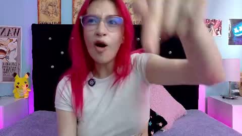Snapshot of lizz_bela1 chatting on 07/19/26, 10:13 Lizz online show from 07/19/26, 10:13