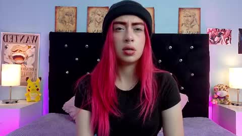 Snapshot of lizz_bela1 chatting on 07/23/26, 10:51 Lizz online show from 07/23/26, 10:51