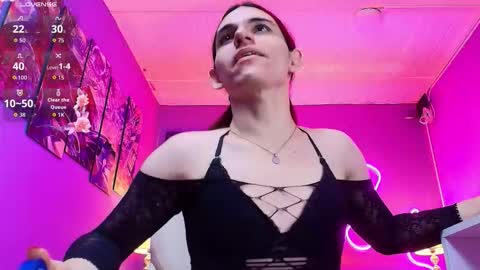 Lizeth  Tatiana Mahecha online show from 03/27/26, 01:00