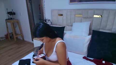 Lizz  online show from 10/09/25, 11:52