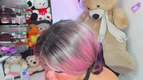 Lizz  online show from 06/18/26, 12:20