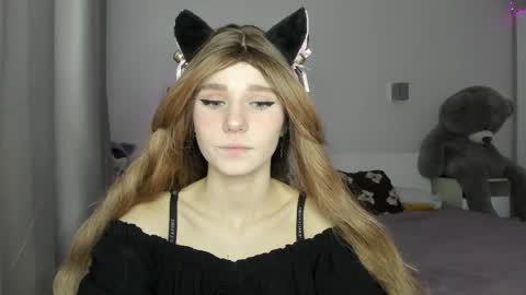lizza_a online show from 04/10/26, 05:17