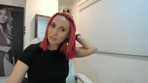 lizzdoux online show from 09/26/25, 01:53