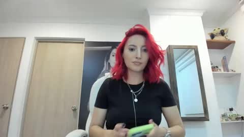 lizzdoux online show from 10/04/25, 02:20