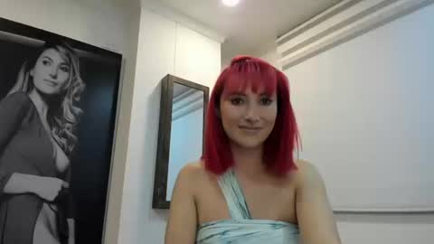 lizzdoux online show from 10/18/25, 02:25