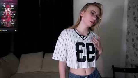 Megan online show from 12/21/25, 05:31