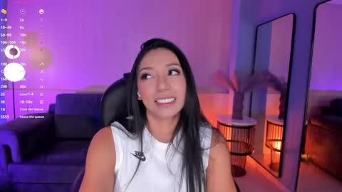 Lizzi  online show from 03/06/25, 08:37