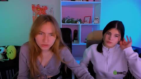 lizzie_boom online show from 10/02/25, 05:47