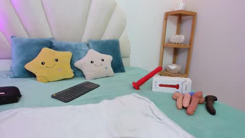 lizzie_williamss online show from 09/20/25, 03:18