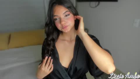 lizzieamber online show from 12/10/24, 06:22