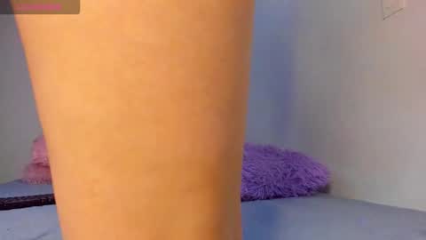 lizzy online show from 12/18/25, 02:50