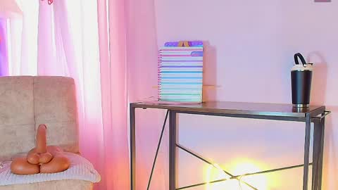 lizzy_kane online show from 04/18/26, 08:20