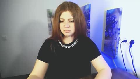 Lizzy3 online show from 05/15/26, 09:05
