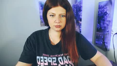 Snapshot of lizzy_koul chatting on 06/15/26, 10:17 Lizzy3 online show from 06/15/26, 10:17