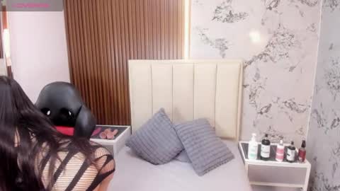 Snapshot of lizzy_vall chatting on 07/30/26, 12:59 Lizzy online show from 07/30/26, 12:59