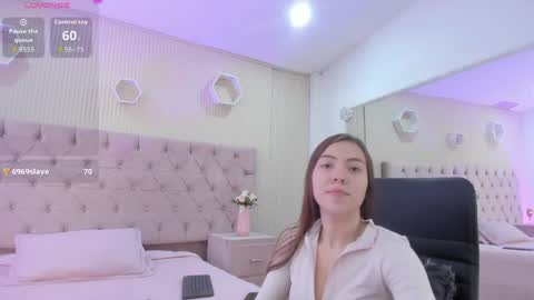 Lizzy Rossie online show from 05/14/26, 11:00