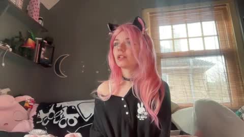 lizzybunny online show from 02/17/25, 02:15