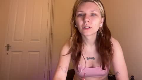 lizzybunny online show from 09/25/25, 07:17