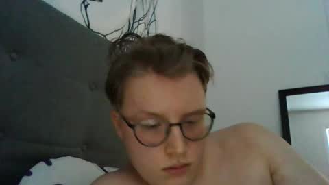 Snapshot of ljc_vmontminy3 chatting on 12/22/25, 03:09 Vincethecock online show from 12/22/25, 03:09