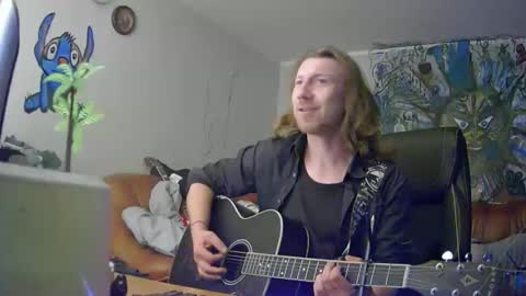 lkonig504475 online show from 10/03/25, 10:07