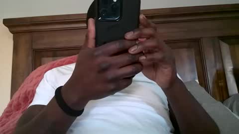 Snapshot of llcoolblack chatting on 12/03/25, 06:06 llcoolblack online show from 12/03/25, 06:06