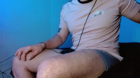 Snapshot of lliamm_2 chatting on 10/07/25, 03:14 lliamm 2 online show from 10/07/25, 03:14