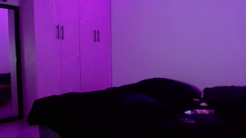 lliamm 2 online show from 03/21/26, 08:19