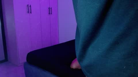 lliamm 2 online show from 04/29/26, 05:33