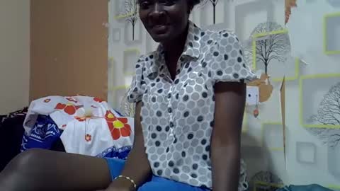 valentine online show from 11/03/25, 08:04