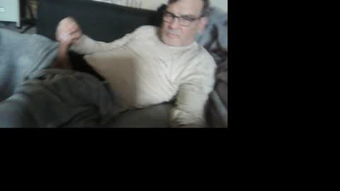 Snapshot of lngdickdaddy chatting on 04/06/26, 02:40 LongDick Daddy online show from 04/06/26, 02:40
