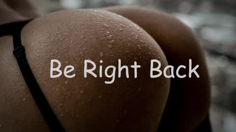 Snapshot of lnnsfw chatting on 01/25/25, 11:54 Linn my new page online show from 01/25/25, 11:54