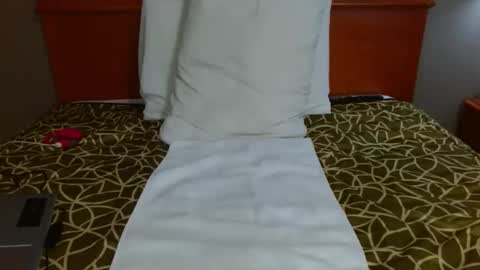 John online show from 11/11/25, 12:10