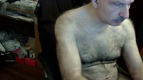 loades182025 online show from 10/05/25, 07:17