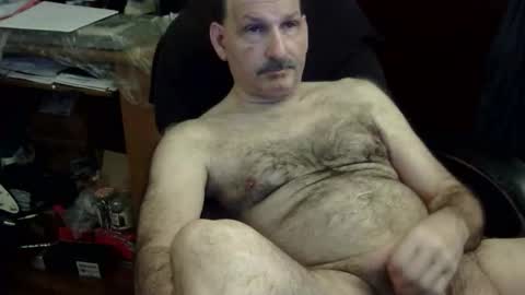 loades182025 online show from 02/04/26, 03:34