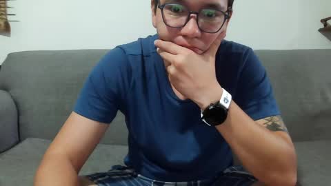 Lobo online show from 04/18/26, 02:21