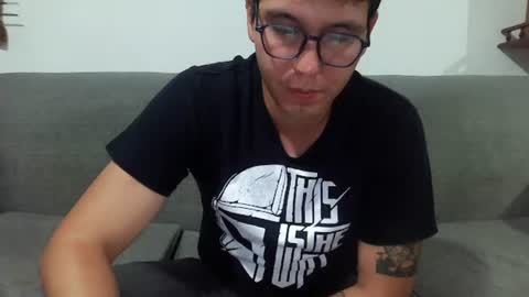 Snapshot of lobomx19 chatting on 07/15/26, 02:17 Lobo online show from 07/15/26, 02:17