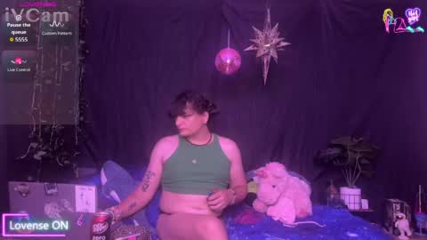 Snapshot of lobotomyprincess chatting on 04/19/26, 05:51 LobotomyPrincess online show from 04/19/26, 05:51