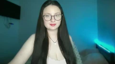 locaalis1 online show from 10/11/25, 02:59