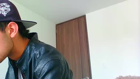 Snapshot of logaan_grey chatting on 01/02/25, 04:35 logaan_grey online show from 01/02/25, 04:35