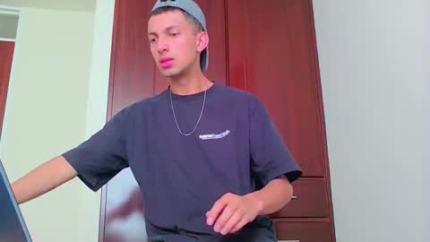 Snapshot of logaan_grey chatting on 11/03/25, 04:41 logaan_grey online show from 11/03/25, 04:41