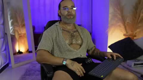 Snapshot of logan_cardenas1 chatting on 06/09/26, 11:27 logan_cardenas1 online show from 06/09/26, 11:27