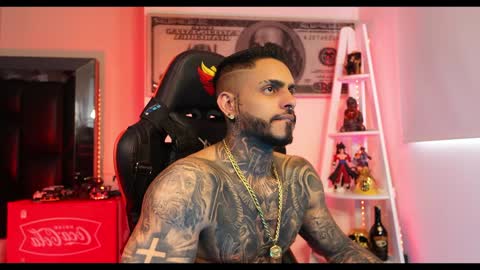 logan_hugh8 online show from 12/27/24, 06:31