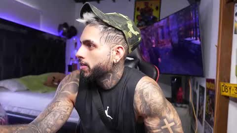 logan_hugh8 online show from 03/14/26, 03:50