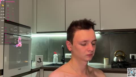 Logan online show from 10/10/25, 11:37