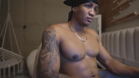 logan_varela online show from 03/26/26, 01:49