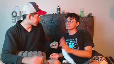 Snapshot of logan_willyams_ chatting on 09/21/25, 09:49 logan_willyams_ online show from 09/21/25, 09:49