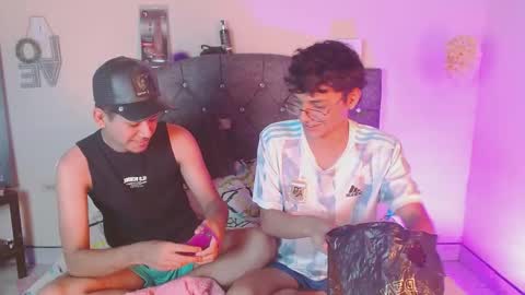 Snapshot of logan_willyams_ chatting on 10/28/25, 10:45 logan_willyams_ online show from 10/28/25, 10:45