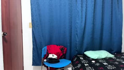 Logan online show from 09/22/25, 04:25